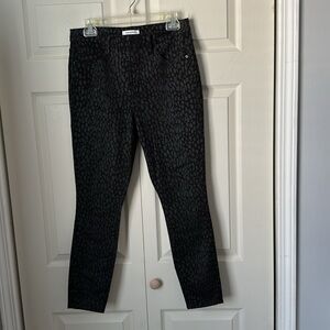 Good American Black Skinny Jeans with Shimmer